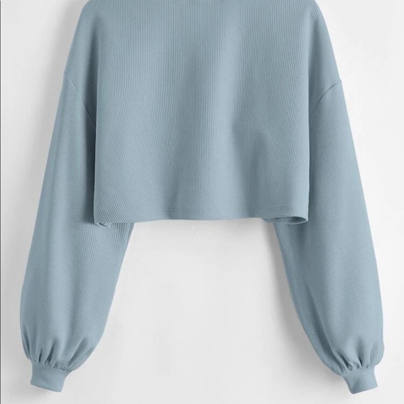 BOGO CROP TOPS - Picture 3 of 6